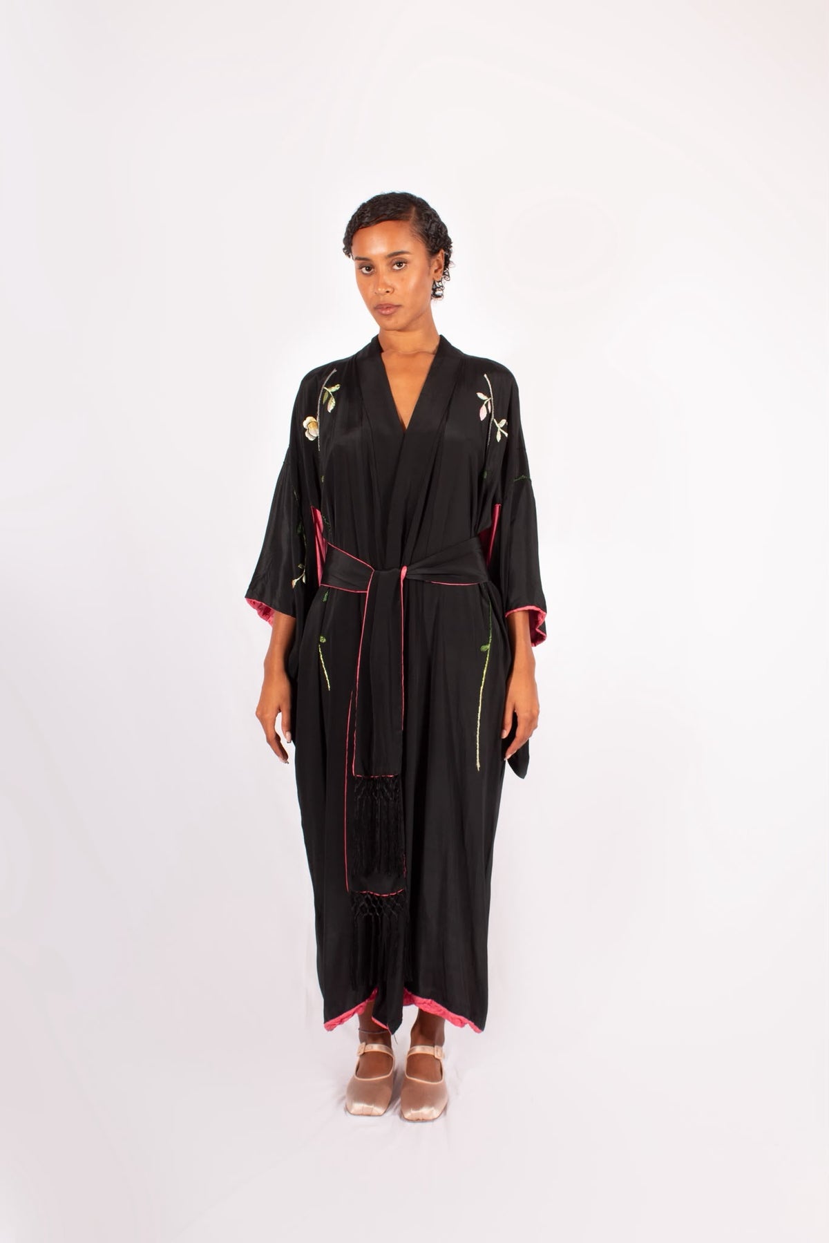 1920s Hand-Embroidered Japanese Silk Kimono